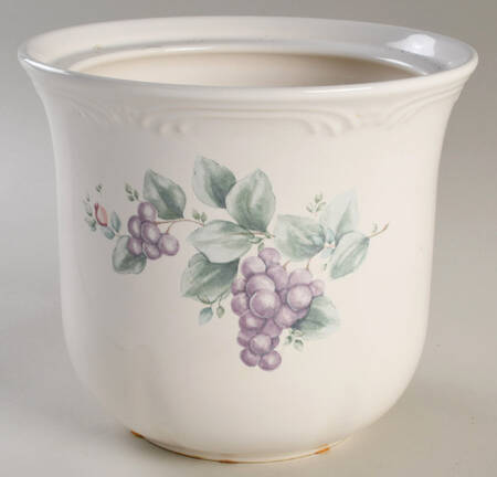 Grapevine Medium Canister No Lid