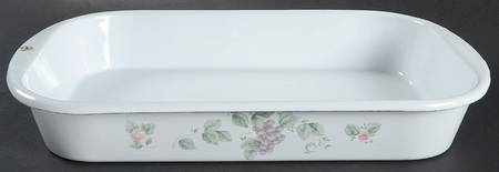 Grapevine 15" Metal Rectangular Roaster