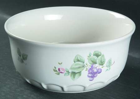 Grapevine 7" Round Baker