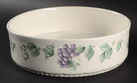 Grapevine 1.5 Quart Round Covered Baker No Lid