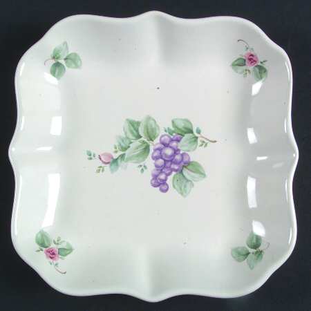 Grapevine 8" Square Fluted Dish