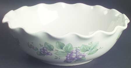 Grapevine Large Round Fluted Bowl
