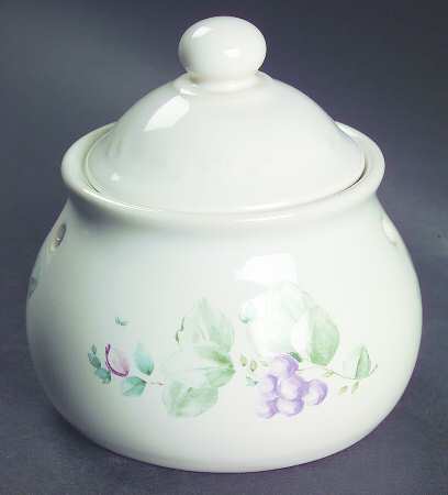 Grapevine Garlic Keeper & Lid