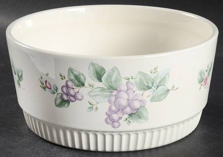 Grapevine 7" Round Baker