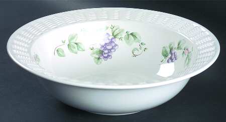 Grapevine Serving Bowl with Wicker Trim