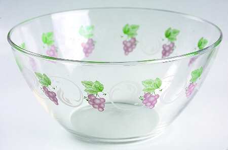 Grapevine 9" Glassware Salad Bowl