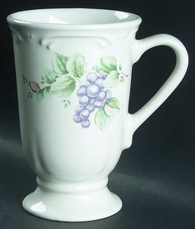 Grapevine Latte Mug