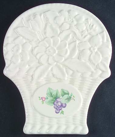 Grapevine Sculpted Trivet