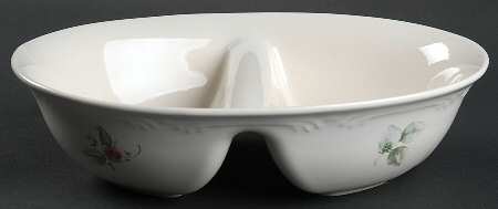 Grapevine 10" Oval Divided Vegetable Bowl