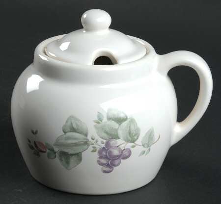 Grapevine Sauce Jar & Lid