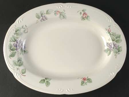 Grapevine 15" Oval Serving Platter