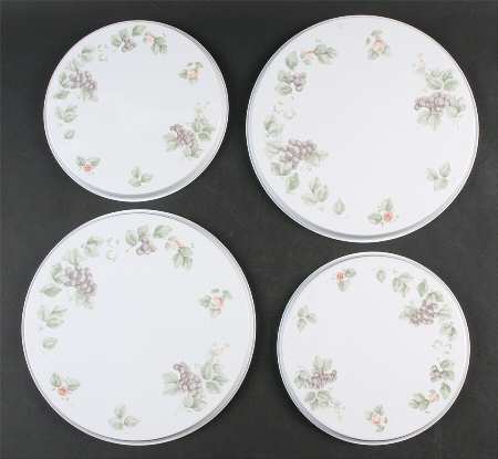 Grapevine (Set/4) Tin Stove Covers-2 8" & 2 10" Round Covers