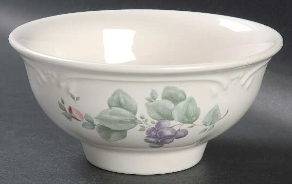 Grapevine Pedestal Bowl