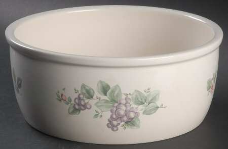 Grapevine Grande Open Baking Crock