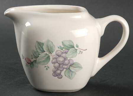 Grapevine Creamer
