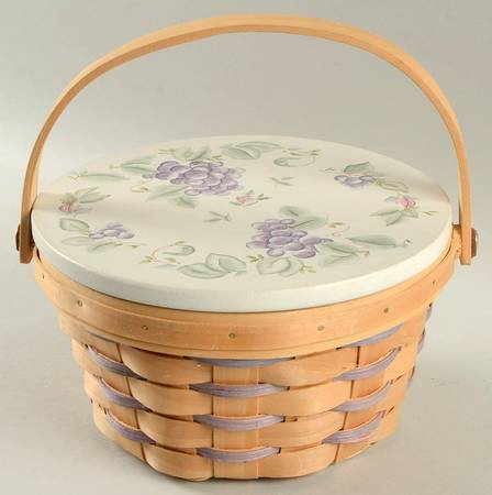 Grapevine Wicker Basket & Wood Lid