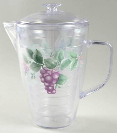 Grapevine 60 Oz Insulated Pitcher with Lid