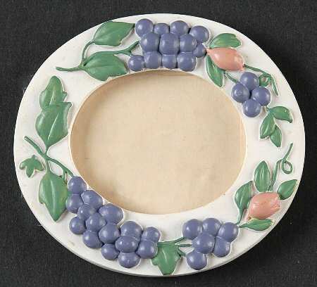 Grapevine Picture Frame Magnet