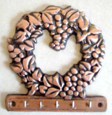 Grapevine Metal Key Holder