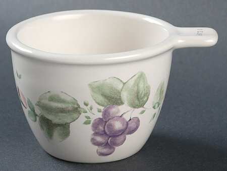 Grapevine 1 Cup Measuring Cup