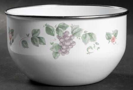 Grapevine 7" Metal Bowl