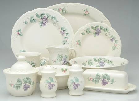 Grapevine 57 Piece Estate Set