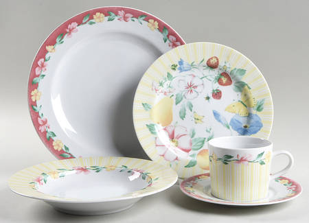 Grandma's Kitchen 5 Piece Place Setting