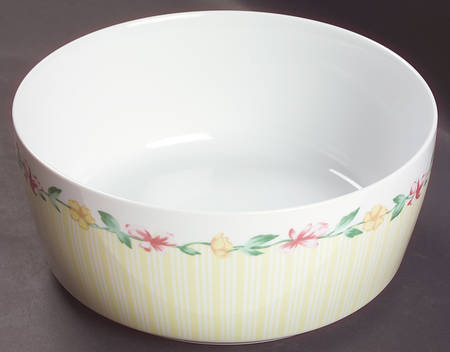 Grandma's Kitchen 9" Salad Serving Bowl