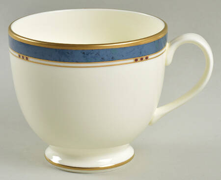 Hampton Footed Cup