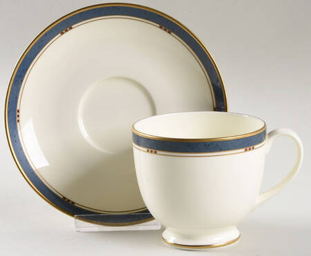 Hampton Footed Cup & Saucer Set
