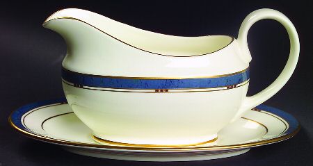 Hampton Gravy Boat & Underplate
