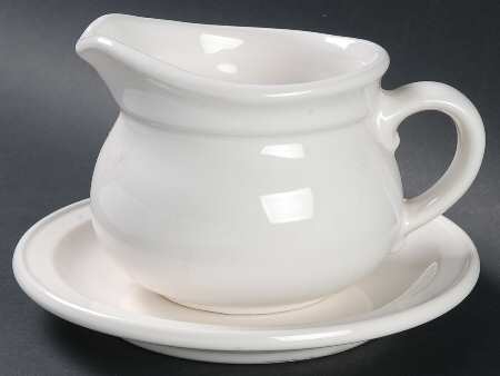 Hearth Gravy Boat & Underplate