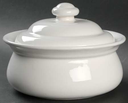 Hearth 2 Qt Round Covered Casserole