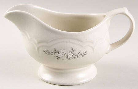 Heirloom Round Gravy Boat (GR2SP)