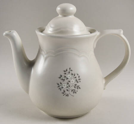 Heirloom China Beverage Server & Lid