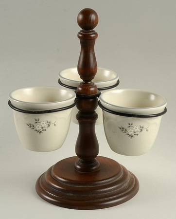 Heirloom 3 Jam/Relish Servers & Metal/Wood Stand