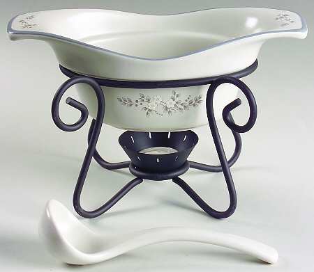 Heirloom Gravy Server & Ladle & Metal Stand