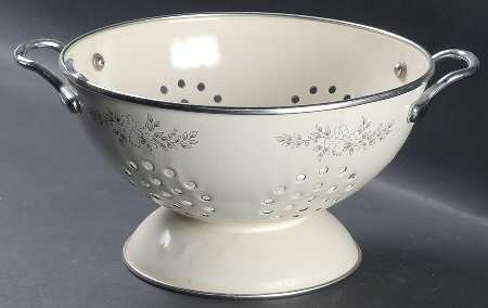 Heirloom Metal Colander