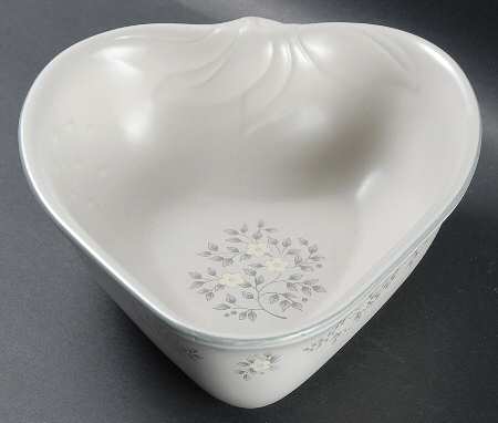 Heirloom Strawberry Serving Bowl