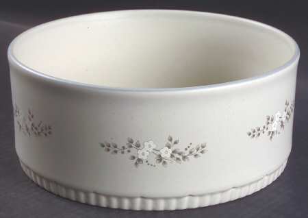 Heirloom 2.5 Quart Round Baker No Lid