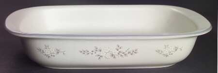Heirloom 11" Rectangular Baker