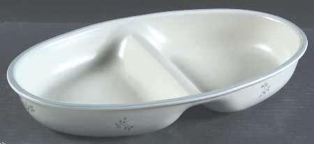 Heirloom 12" Oval Divided Vegetable Bowl