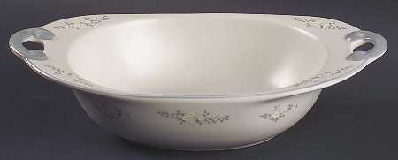 Heirloom 11" Nesting Handled Oval Serving Bowl