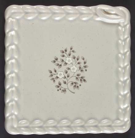 Heirloom Embossed Square Trivet