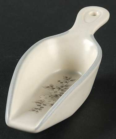 Heirloom Small Scoop