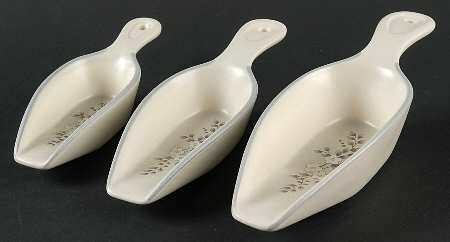 Heirloom 3 Piece) Scoop Set with Large,Medium & Small Scoop
