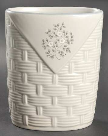 Heirloom Basketweave Utensil Holder