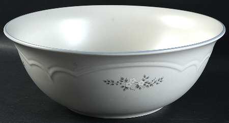 Heirloom 12" Large Salad Serving Bowl