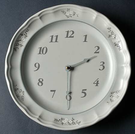 Heirloom Hanging Wall Clock