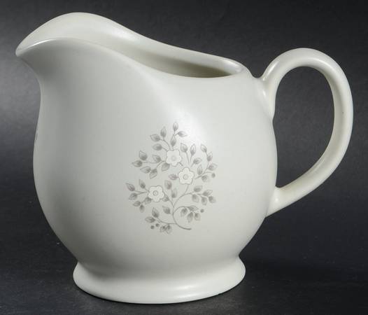 Heirloom Pitcher 16 Oz (For Bowl Set)